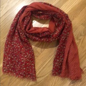 Banana Republic Light Weight Scarf
